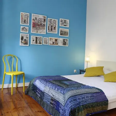 Charming 2 Bedroom Apartman