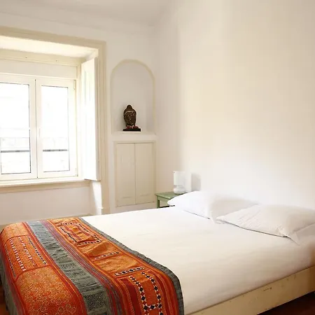 Charming 2 Bedroom Lisboa